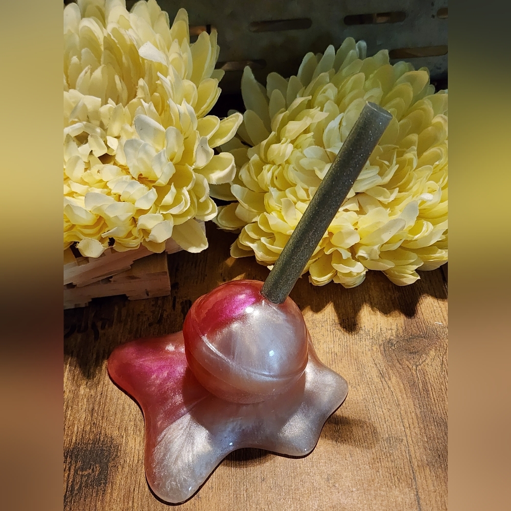 Handcrafted Epoxy Resin Statue Paper Weight Decor -Melting Lollipop / Popsicle - Picture 11 of 15